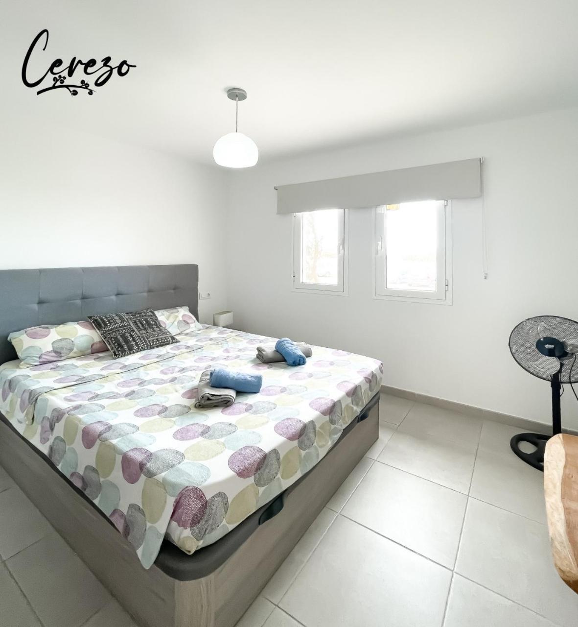 דירות B-Rent Corralejo Sun Cerezo Pool מראה חיצוני תמונה