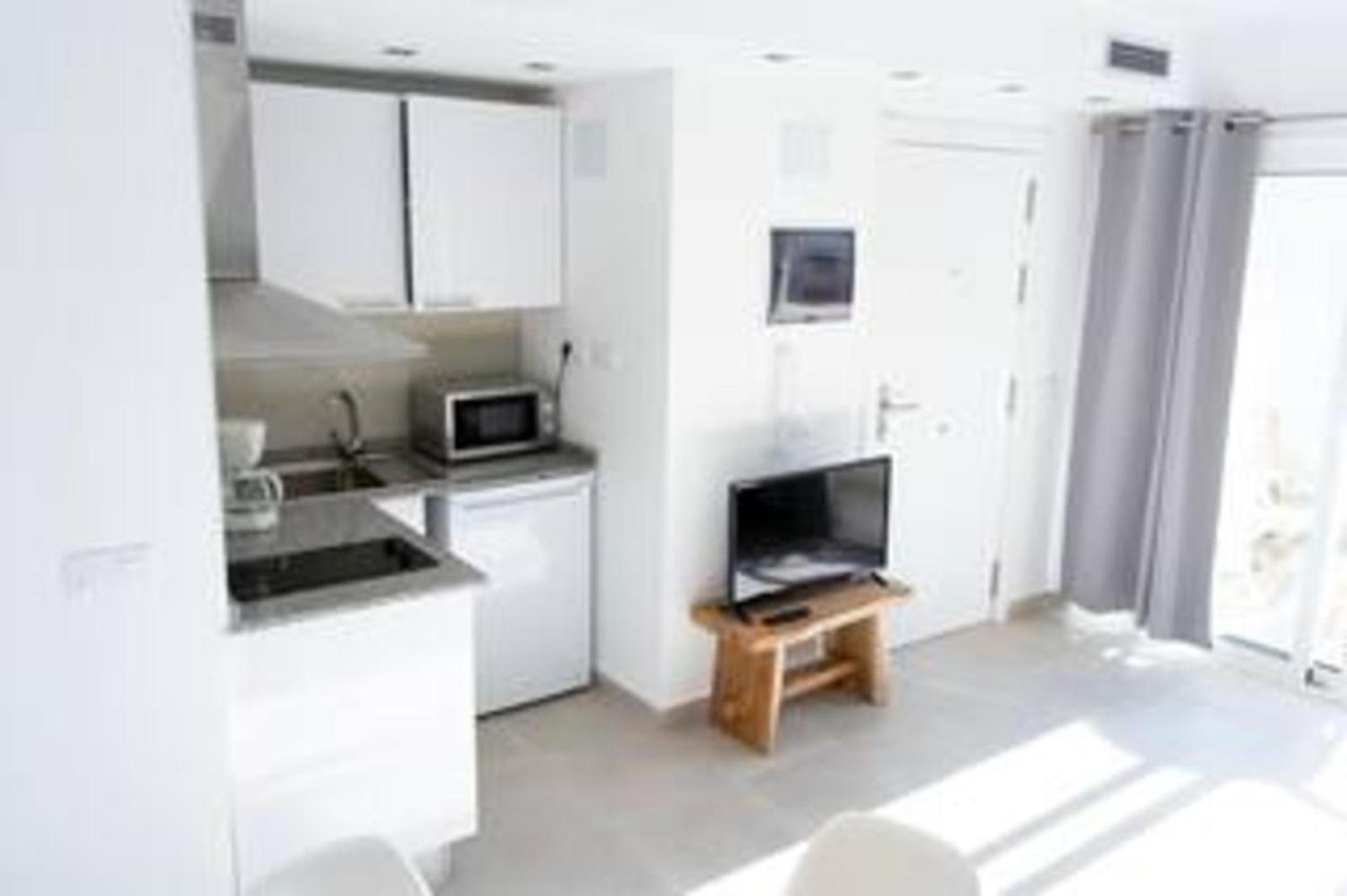 דירות B-Rent Corralejo Sun Cerezo Pool מראה חיצוני תמונה