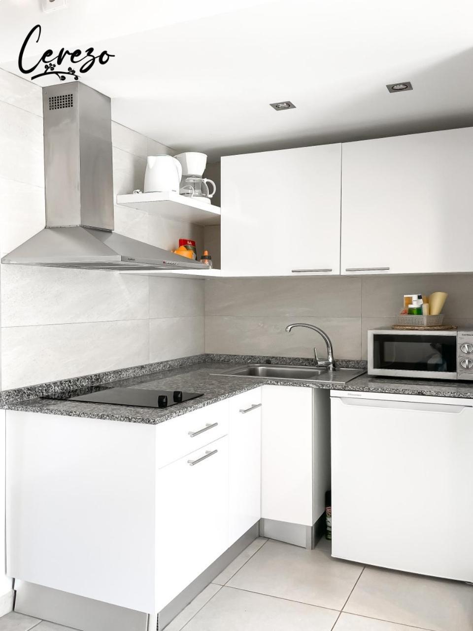 דירות B-Rent Corralejo Sun Cerezo Pool מראה חיצוני תמונה