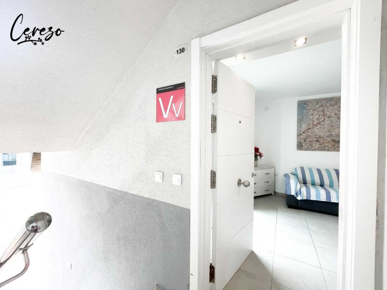 דירות B-Rent Corralejo Sun Cerezo Pool מראה חיצוני תמונה